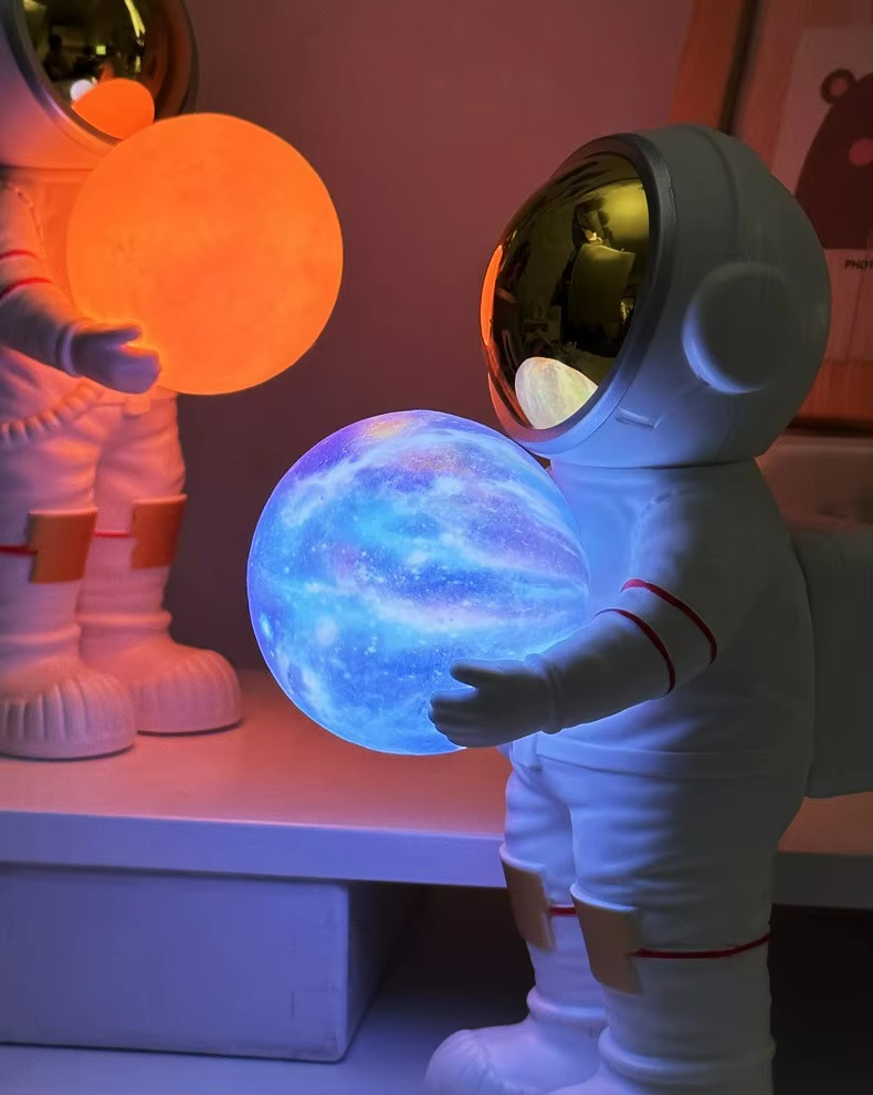 Astronaut 2in1 Moon Lamp with Bluetooth Speaker